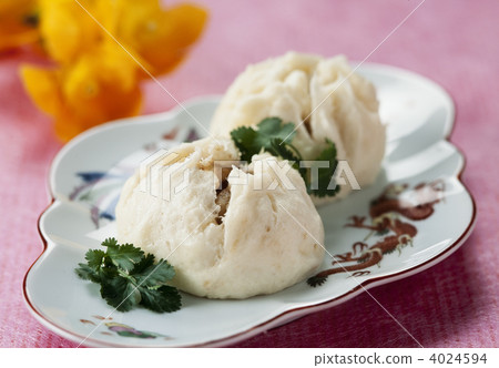 Meat Bun  4024594