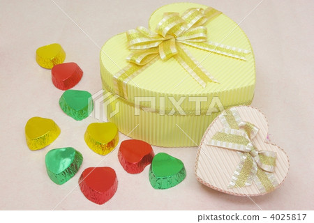 Heart's gift Heart's gift 4025817