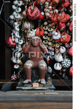 I do not hear from Yasaka Kogen Shrine 4026363