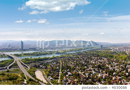 panorama of Vienna with Danube River & Island (Donauinsel), highway junction 4030086