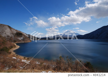 Lake Motosu Winter Lake Motosu Winter 4041214