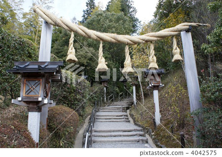 秸稈花圈 大神神社 神聖的草繩 4042575