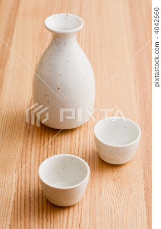 hot sake, japanese sake, deliberately 4042660