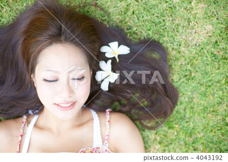 Young lady (resort) Young lady (resort) 4043192