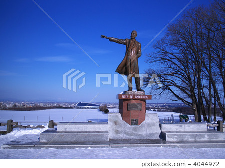 綿羊一望無際的山景 4044972