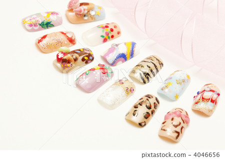 Nail image Nail image 4046656