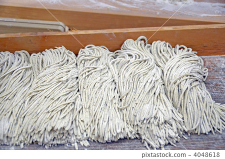 Hand buckwheat noodles 4048618