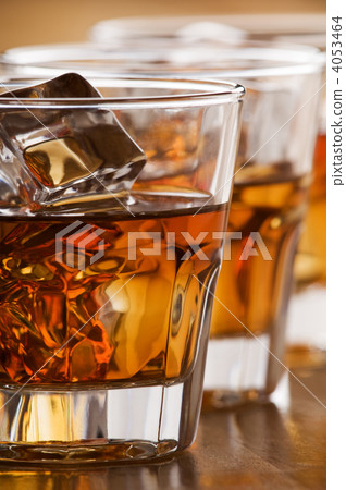 whiskey whiskey 4053464