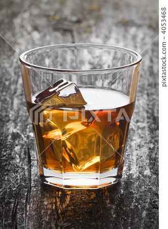 whiskey whiskey 4053468