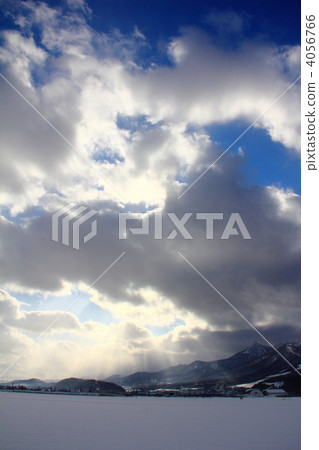 Furano takes an angel ladder 4056766