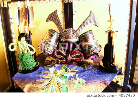 Dusk's festival · Warrior decorative gold folding screen horizontal position 4057450