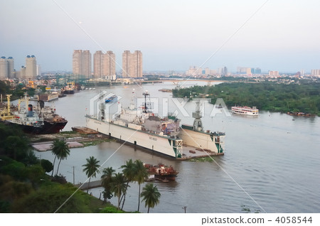 Floating dock floating on the Saigon River in Ho Chi Minh City, Vietnam Floating dock floating on the Saigon River in Ho Chi Minh City, Vietnam 4058544