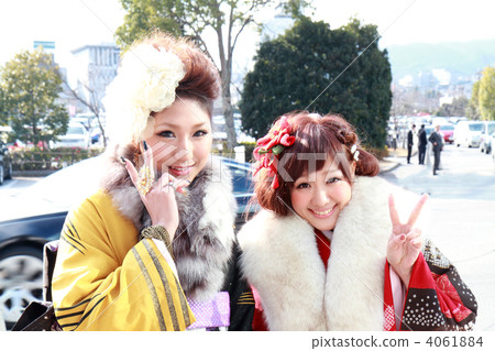 Adult ceremony (2 women) 4061884