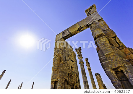Iran's World Heritage Persepolis (Iran, Shiraz North) 4062337