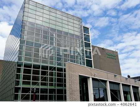 The Van Gogh Museum in Amsterdam The Van Gogh Museum in Amsterdam 4062641