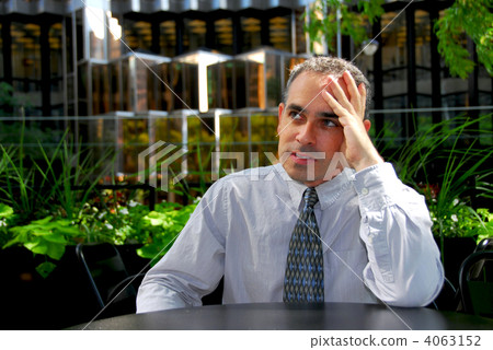 Businessman frustrated 4063152