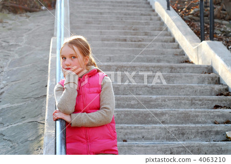 Girl child stairs 4063210