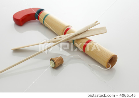 Bamboo dragonfly and continuous shooter 4066145