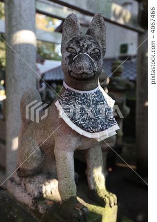 Chiyoshi Inari Shrine Kitsune statue Chiyoshi Inari Shrine Kitsune statue 4067466
