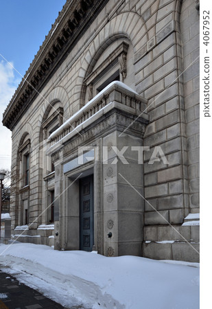 Otaru walk · Old Mitsui Bank Otaru Branch 4067952