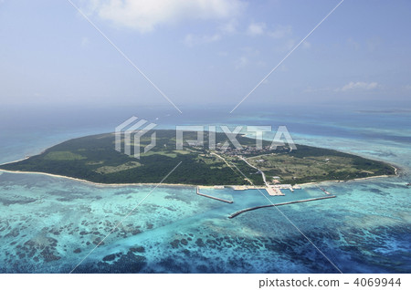 [航空照片] Hateruma Island 4069944