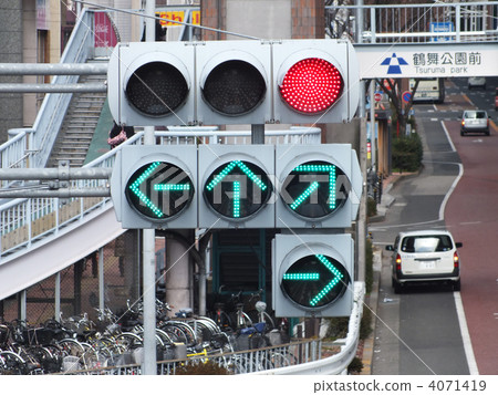 Unusual traffic lights 4071419