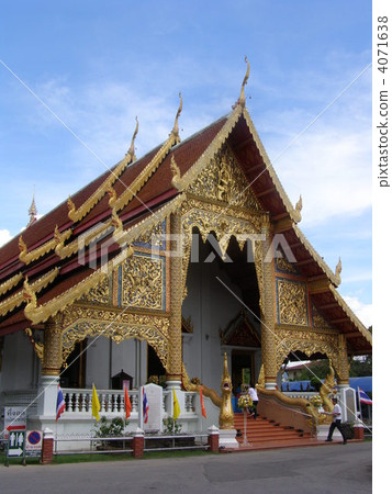 Wat Phra Shin-Cha-mai 4071638