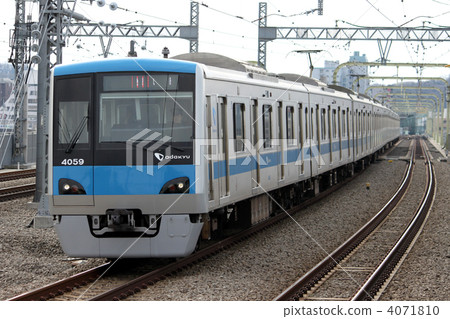 小田急4000形式列車 4071810