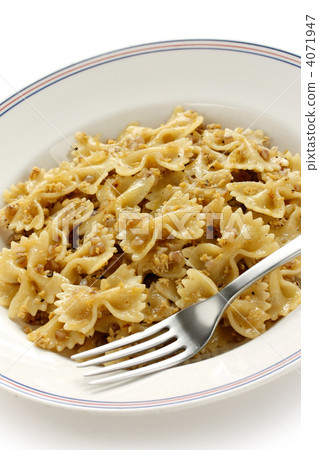 Kasha Vaniskes 4071947