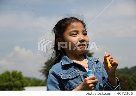 dark hair, elementary student, primary school child 4072366