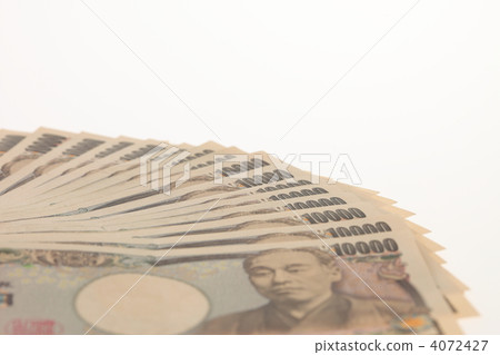 Money buffs list (sideways) 4072427
