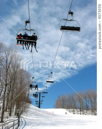 Downhill ski chairlift Downhill ski chairlift 4073030