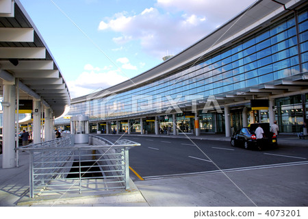 Terminal Terminal 4073201