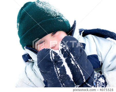 Winter boy fun 4073328