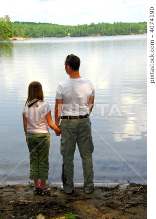 Father daughter lake 4074190