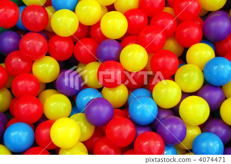 Playground balls 4074471
