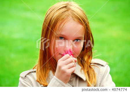 Girl flower Girl flower 4074774