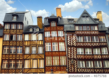 Medieval houses 4075788
