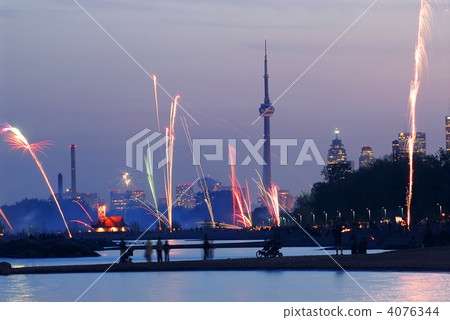 Toronto fireworks 4076344