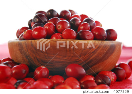 Cranberries in a bowl Cranberries in a bowl 4077239