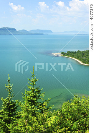 Lake Superior 4077376