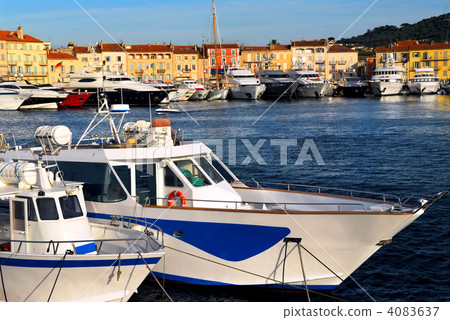 Boats at St.Tropez 4083637