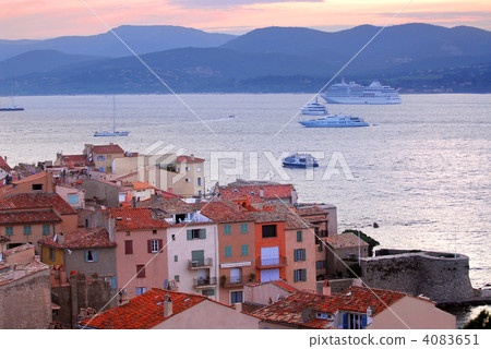 St.Tropez at sunset 4083651