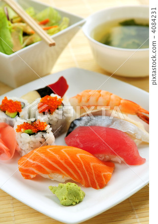 Sushi lunch Sushi lunch 4084231