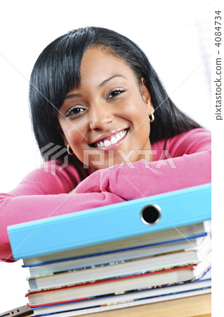 Female student studying 4084734
