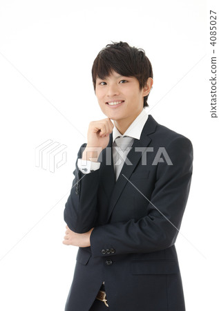 穿著西裝的年輕人 穿著西裝的年輕人 4085027