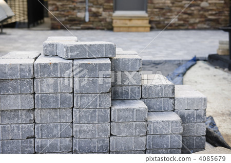 Interlocking stone driveway Interlocking stone driveway 4085679