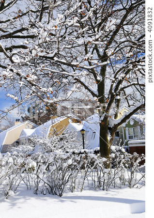 Winter street 4091832