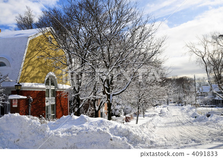 Winter street 4091833