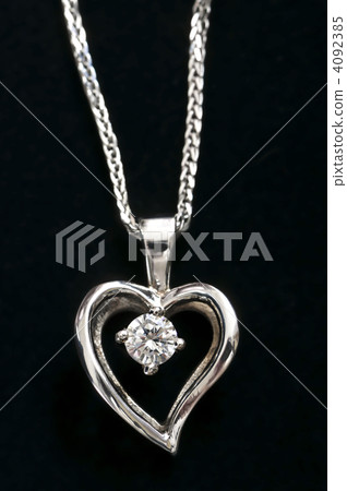 Diamond heart necklace Diamond heart necklace 4092385